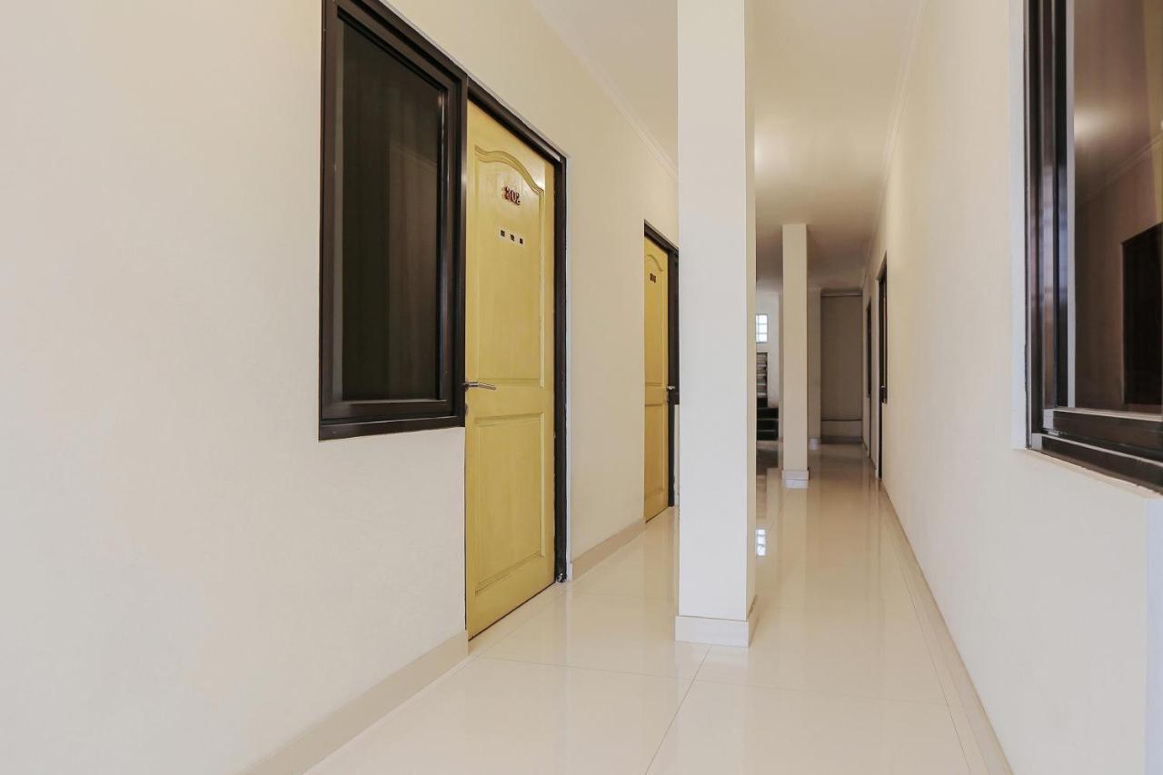 Super Oyo Capital O 141 Fatmawati Cozy Residence Jakarta Eksteriør billede